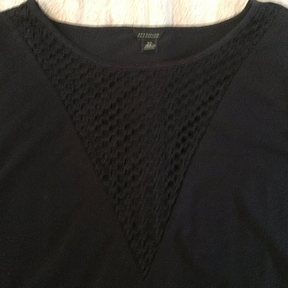 Ann Taylor Navy Yoke Detail Shell - Picture 2 of 6